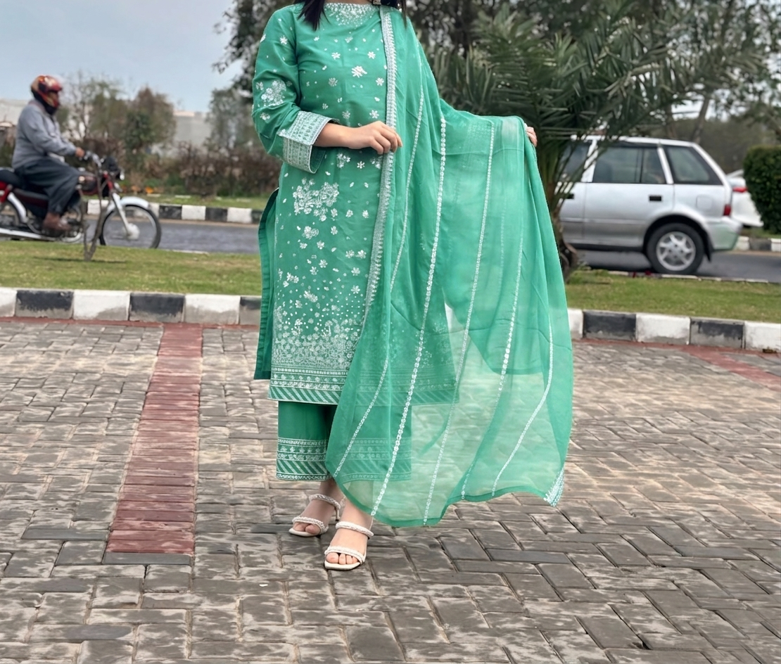 Lawn Embroidered 3Piece SF - 376