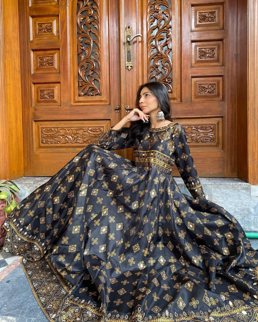 Sheesh Mahal-BLK 3 Pc Stitched