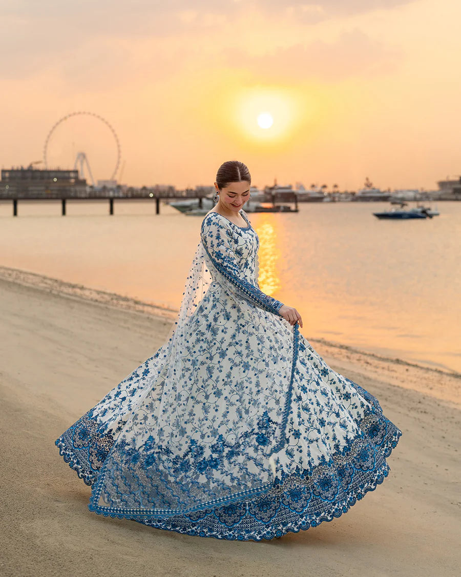 Jehona 3 Pc Heavy Embroidery Stitched