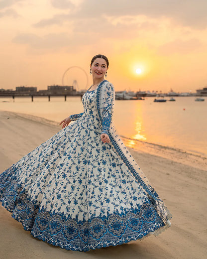 Jehona 3 Pc Heavy Embroidery Stitched