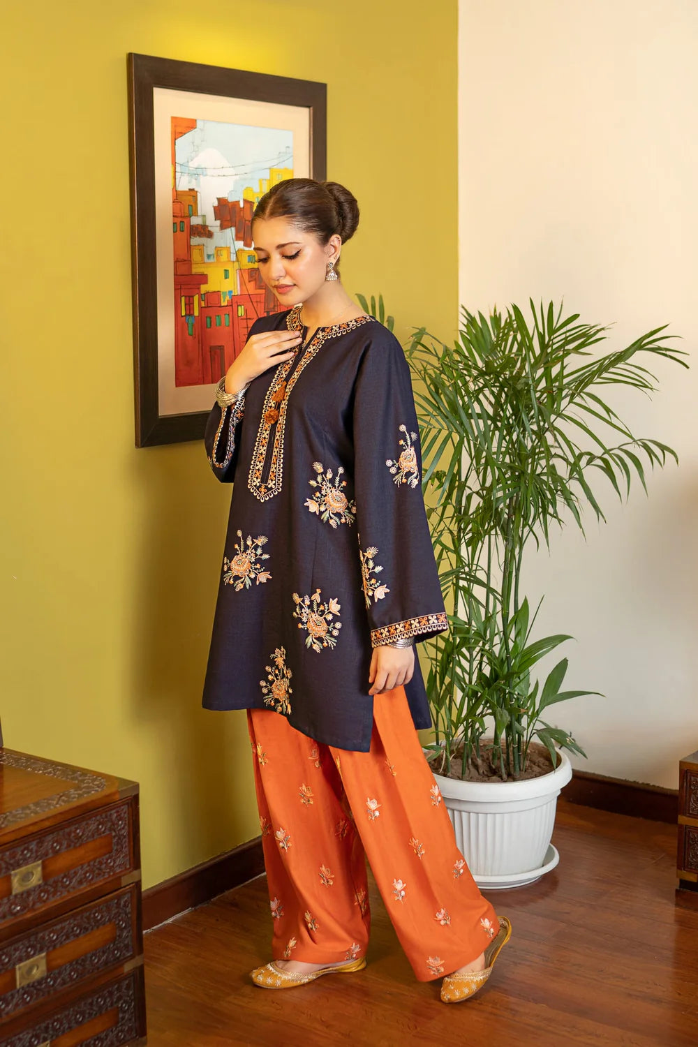 Hoor 2 Pc Stitched