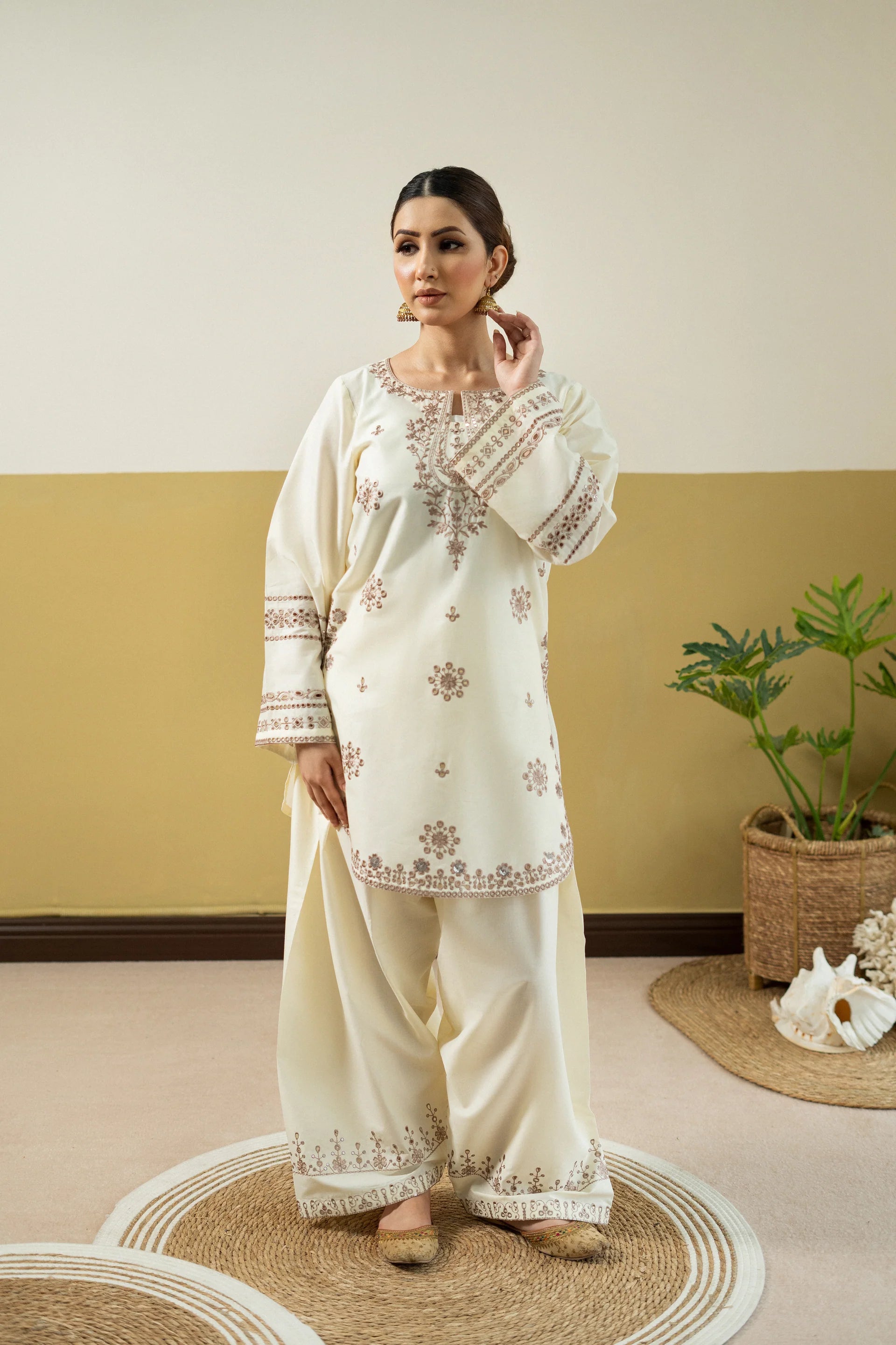 Mahajbeen 2 Pc Stitched