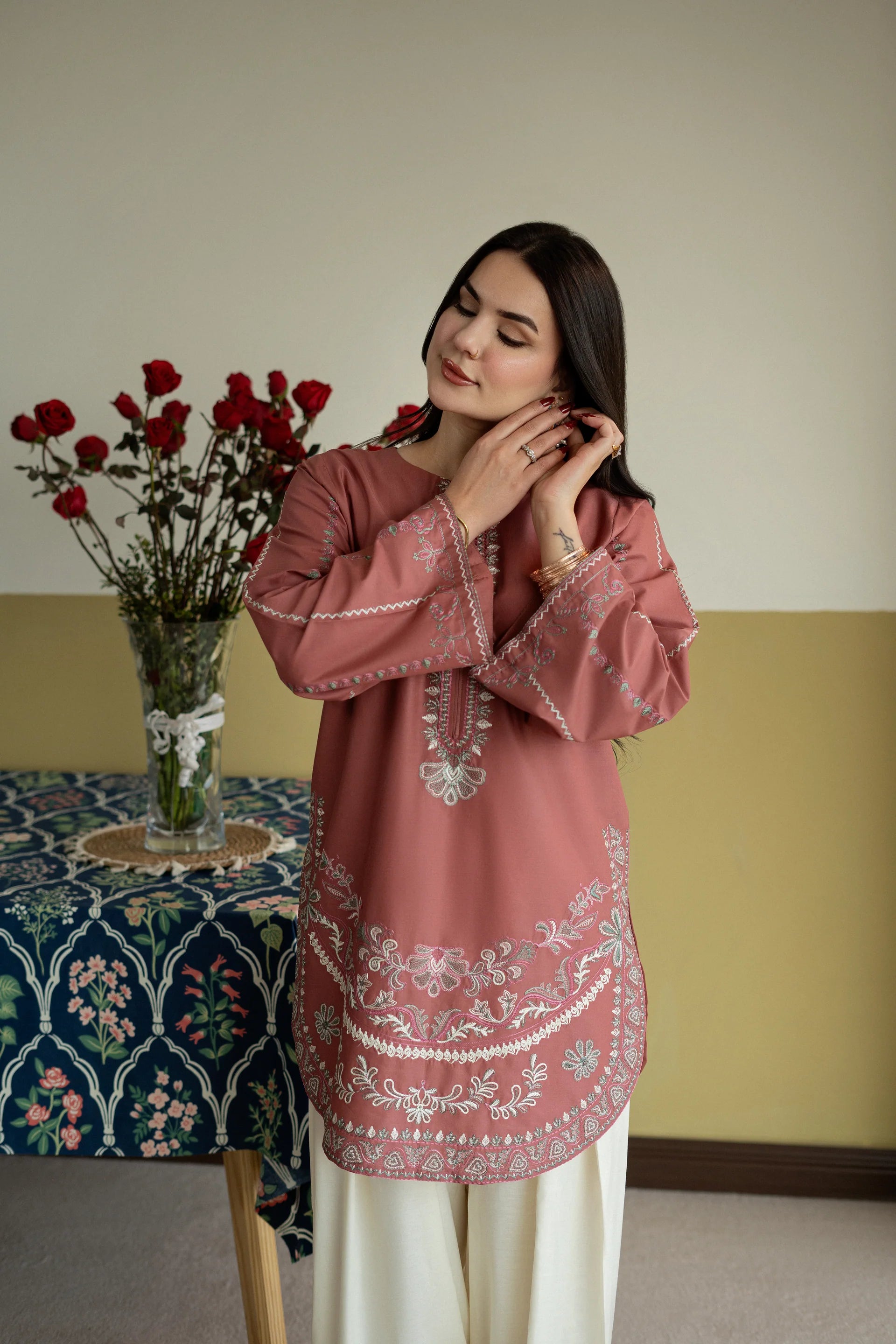 Alaya 2 Pc Stitched