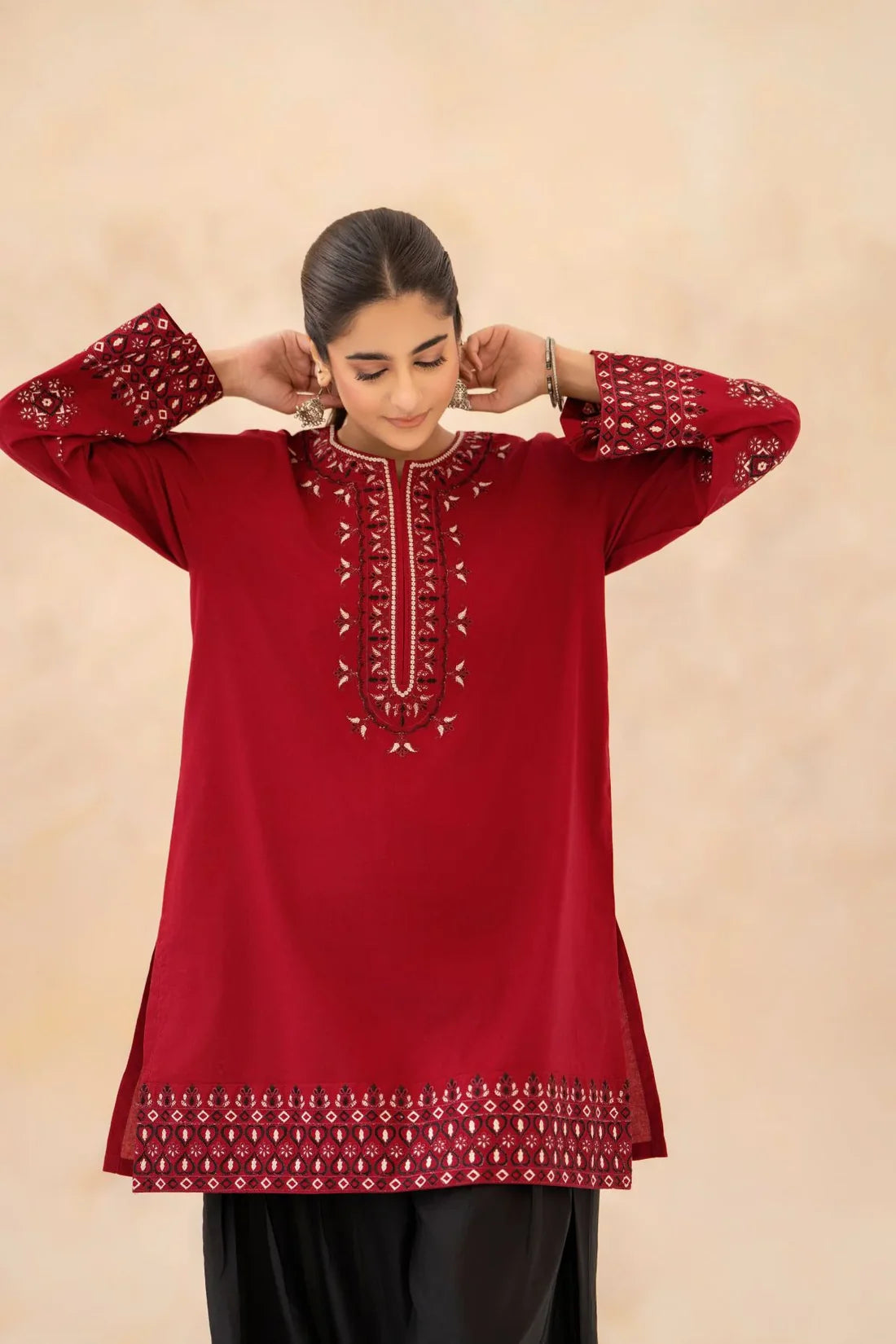 Anaya 2 Pc Stitched