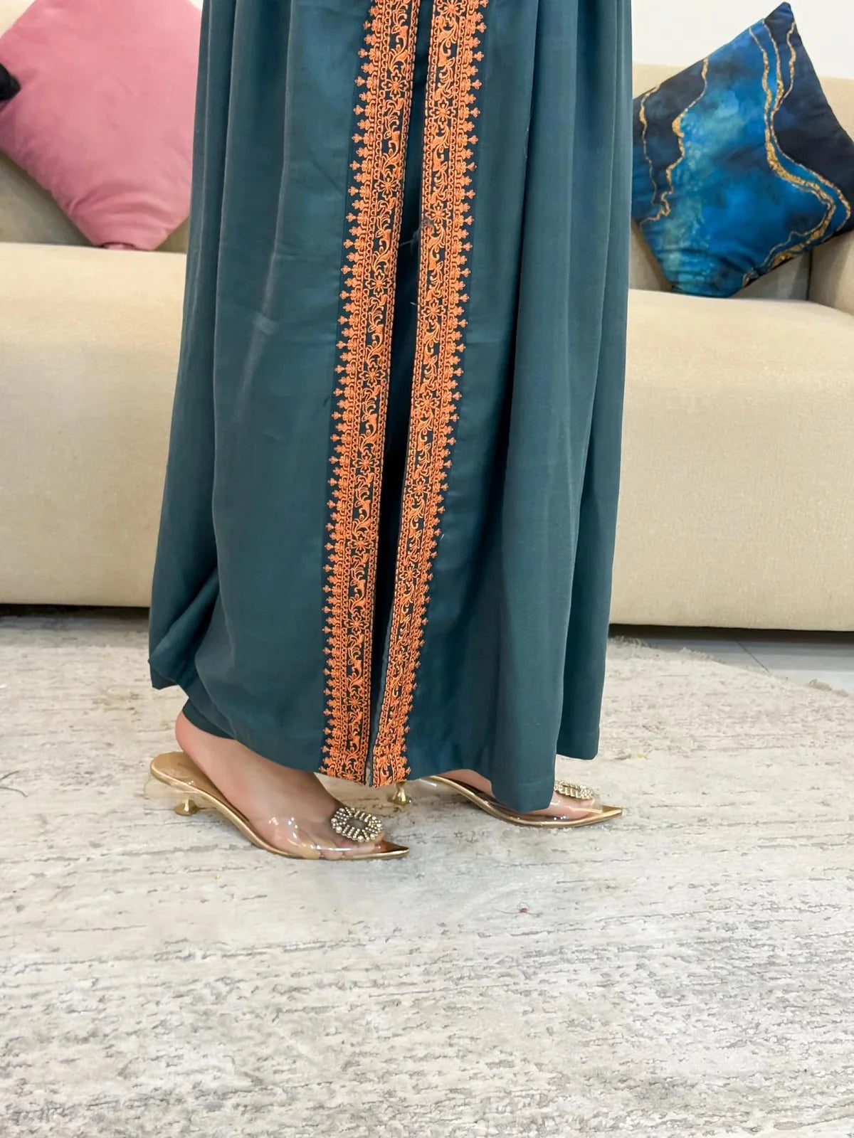 Afsheen 2 Pc Embroidery Stitched