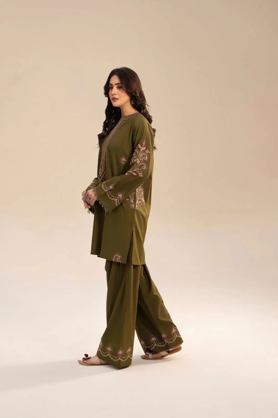 Zarnish 2 Pc Stitched