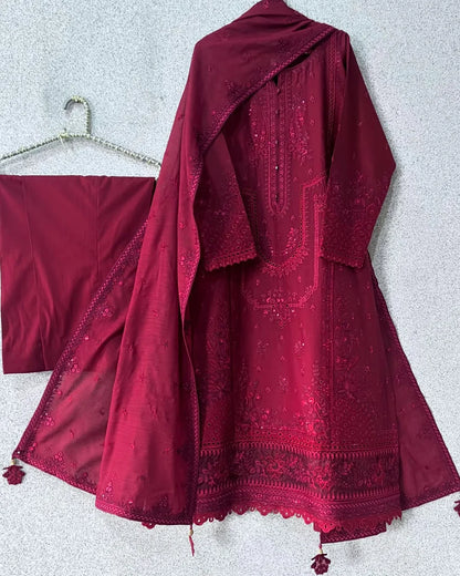Hira 3 Pc Embroidery Stitched